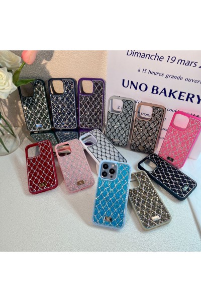 Apple Iphone 11 Uyumlu Parlak Pırlanta Taşlı Baklava Desen Sawaroski Logolu Lux Kılıf Kapak