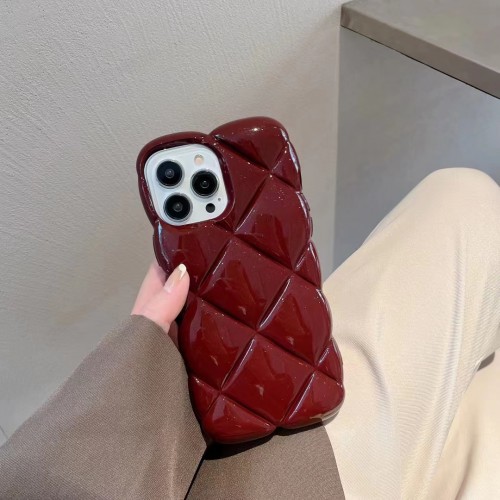 Apple iphone 13  Baklava Tasarımlı Kabarmalı Parlak Silikon Telefon kılıfı